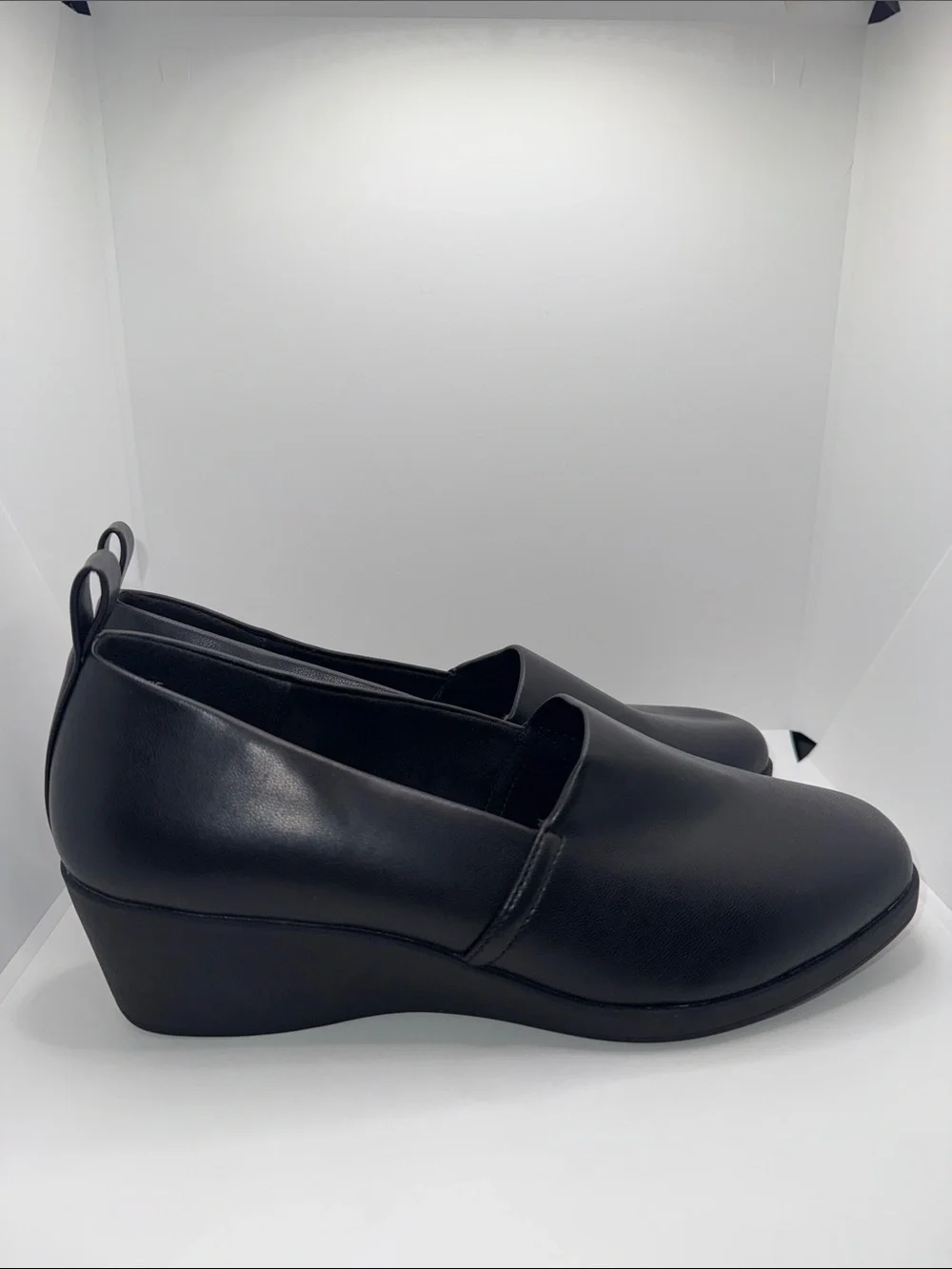 Aerosoles Trixie Wedges Slip On Shoes Black Vegan Leather Women’s 8 Wide 8W